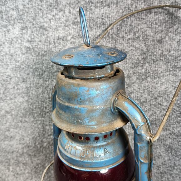 Vintage Dietz No. 100 Blue Kerosene Oil Lantern Red Globe CITY OF L.A. NY USA - Picture 4 of 11